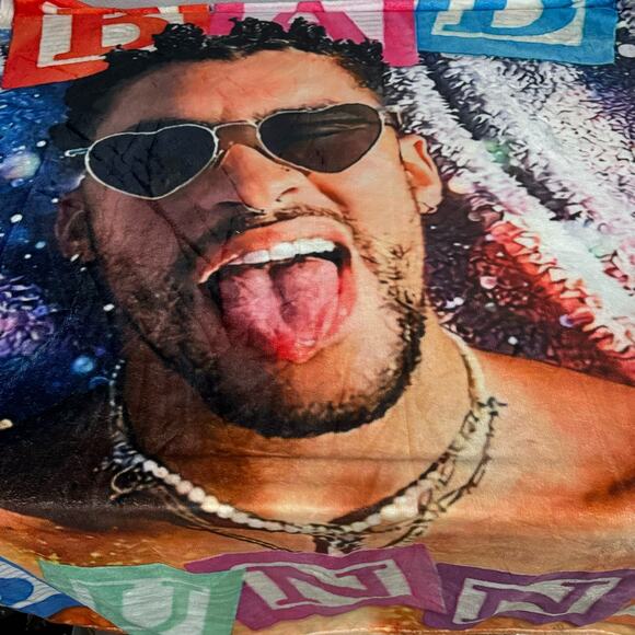 Bad Bunny Soft Throw Blanket 50" x 40" - Picture 5 of 5